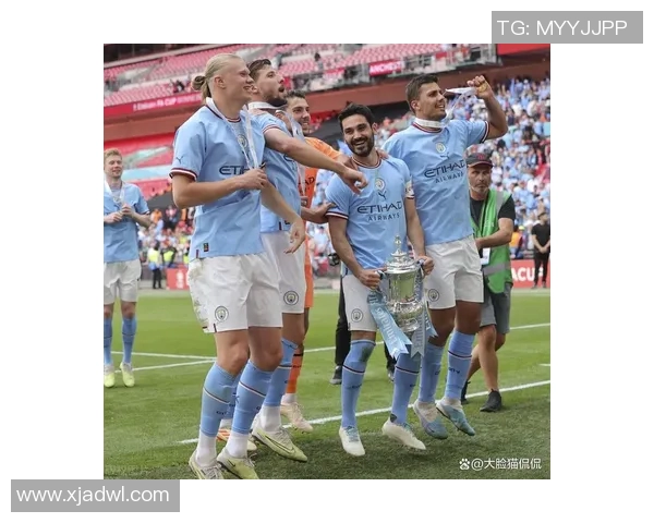 京多安领衔曼城新赛季征程球迷期待其再创辉煌表现